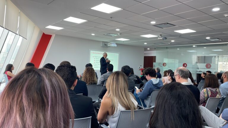 5DAD9C21-BB48-44A3-9F3F-32578FD16577